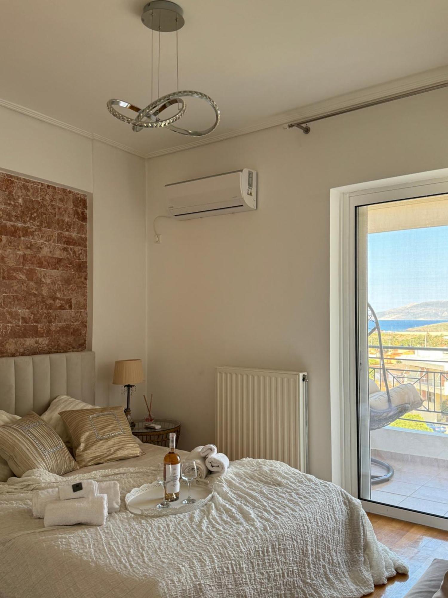 Sea & Mountain Apartment Close To Port And City Lavrion Exterior photo